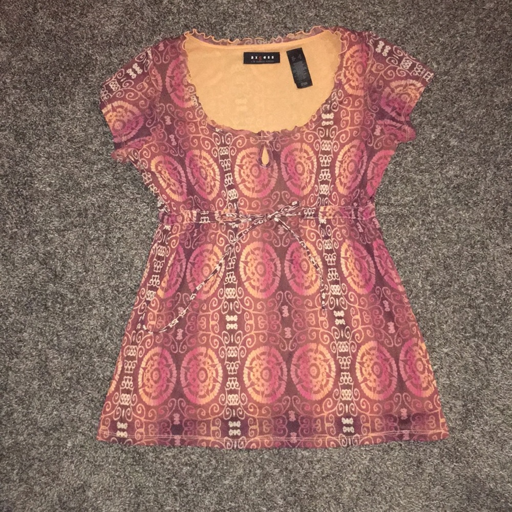 Flowy patterned tie front shirt